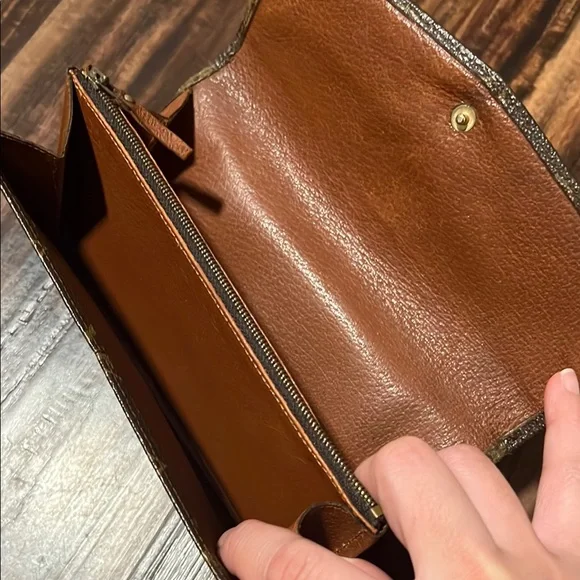VINTAGE Louis Vuitton Monogram Long Wallet - Picture 3 of 8